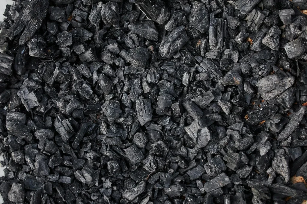 Activated carbon filter element for an air purifier